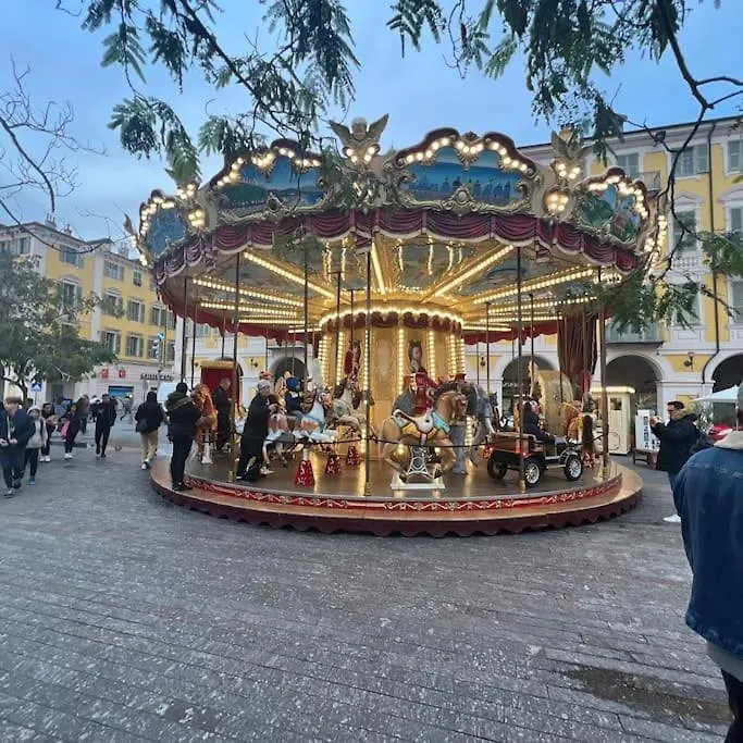 Romantique - Neaspace Vieux Niza