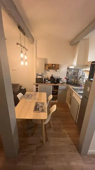 Romantique - Neaspace Vieux Niza Apartamento